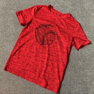 Reebok red abstract baseball t-shirt size large